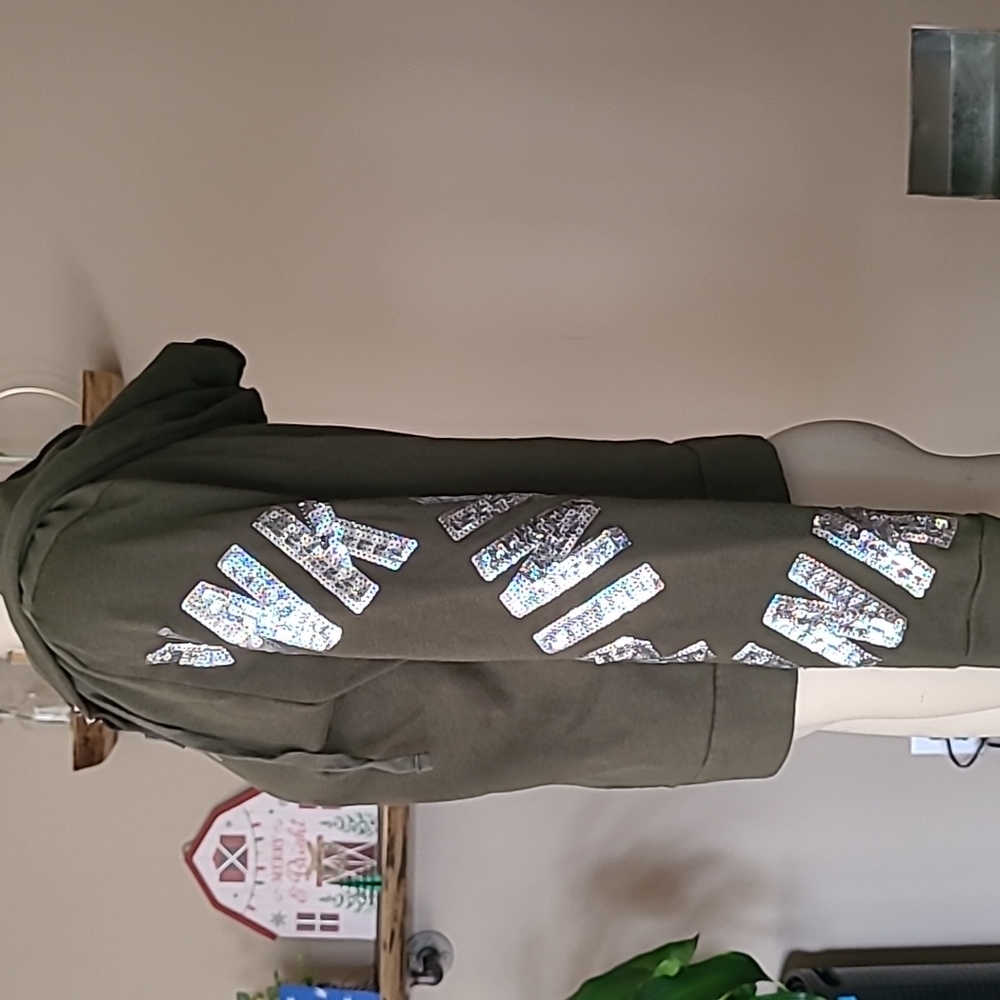 PiNK zip up small - Picture 3 of 6